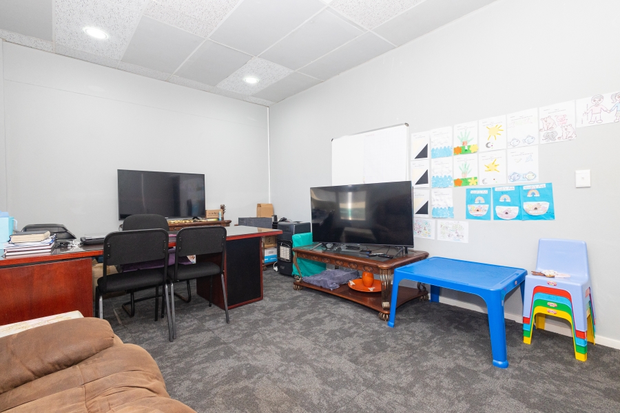 4 Bedroom Property for Sale in Table View Western Cape